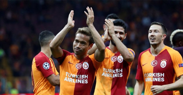 Galatasaray, Linnes ve Nagatomo İle Yollarını Ayırıyor!