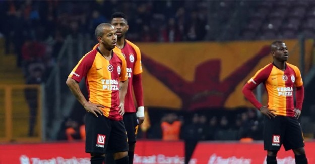 Galatasaray Sarstı Ama Yıkamadı