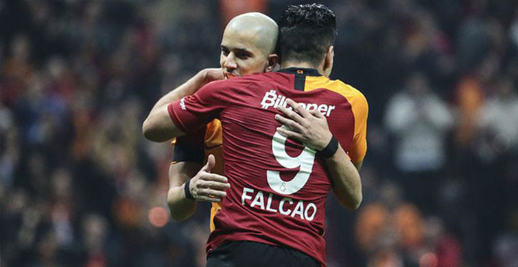 Galatasaray'da Falcao Ve Feghouli Gönderiliyor!