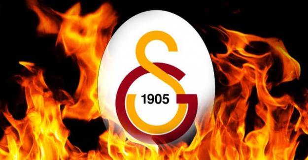 Galatasaray'ı İki Futbolcu FIFA’ya Şikayet Etti!