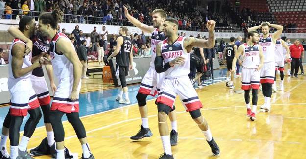 Gaziantep Basketbol’da 11 Korona! Maç Ertelendi!