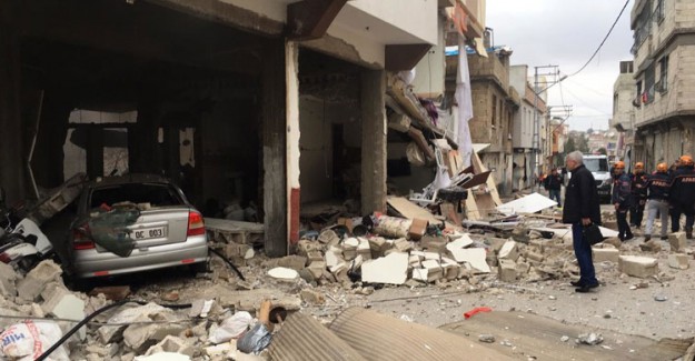 Gaziantep'te Kanalizasyon Hattında Patlama Oldu! 2 Kişi Yaralandı