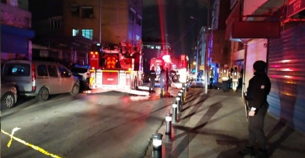 Gaziosmanpaşa'da Yangın Paniği! 12 Kişi Dumandan Etkilendi