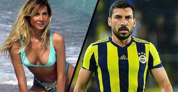 Gizem Özdilli Fenerbahçeli Yıldızı Rezil Etti