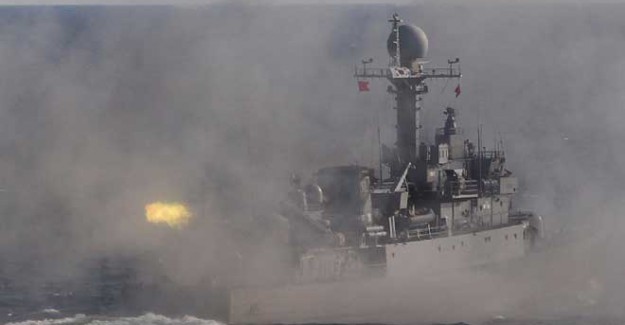 Güney Kore, Kuzey Kore Gemilerine Ateş Açtı!