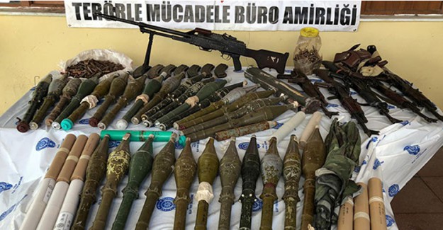 Hakkari'de PKK'nın Silah Ve Mühimmatı Ele Geçirildi
