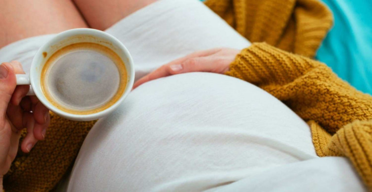 Hamilelikte kahve tüketimi zararlı mıdır? Kahve ve kafein tüketimi hamilelikte nelere yol açar? Hamilelikte yüksek kafein tüketiminin zararları