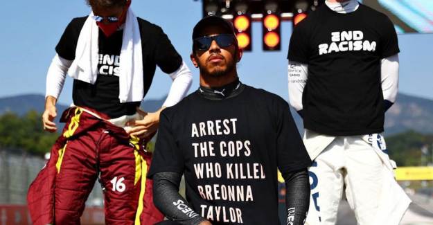 Hamilton'dan Irkçılığa Karşı Tişörtlü Cevap!
