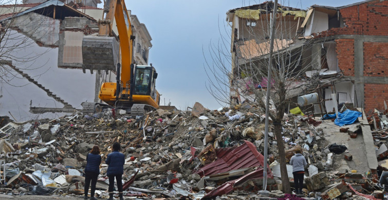 Hatay Valiliği enkaz çalışmalarının hangi mahallelerde devam edeceğini açıkladı