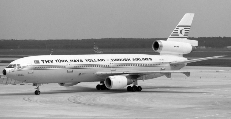 Havada Panik! Türk Hava Yolları Uçağı Türbülansa Girdi: 6 Yaralı