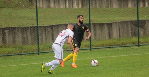 Hazırlık Maçı: Evkur Yeni Malatyaspor: 0 - Rapid Bükreş: 2