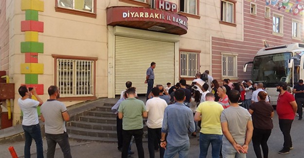 HDP Önünde Eylem Yapan Aile Sayısı Arttı