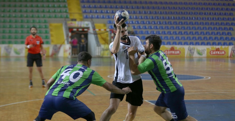 Hentbolda Beşiktaş’tan Rize Belediyespor’a Farklı Zafer