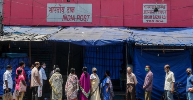 Hindistan'da Sokağa Çıkma Yasağı 2 Hafta Daha Uzatıldı