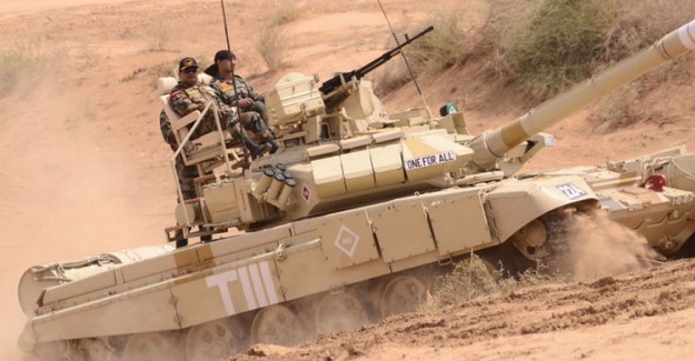 Hindistan'da Tankları Makam Aracı Yaptılar