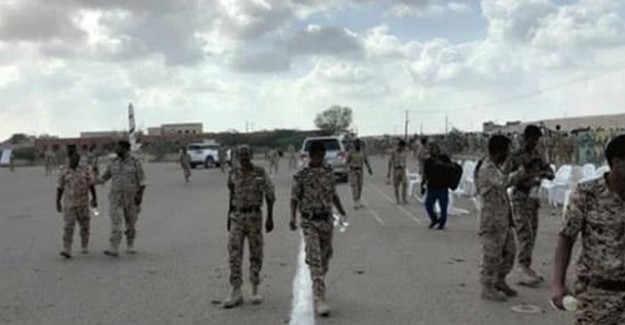 Husilerin Roket Saldırısında 3 Yemen Askeri Öldü
