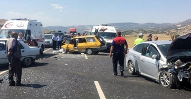 İçişleri Bakanı Soylu: Ölümlü Trafik Kazaları Yüzde 22,4 Azaldı