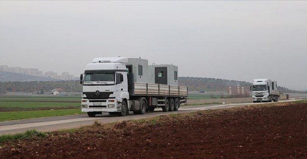 İdlib'de Gözlem Noktalarına Dayanıklı Seyyar Nöbet Kulübesi Gönderildi