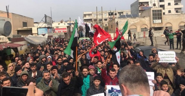 İdlib'de Türkiye'ye Destek Gösterisi