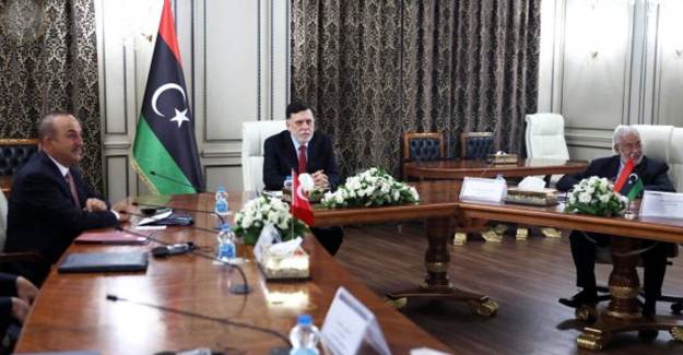 İki Bakan ve MİT Başkanı Hakan Fidan Libya'da
