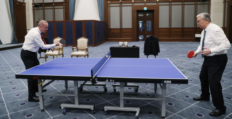 İki liderin masa tenisi oynama serüveni nasıl başladı! 