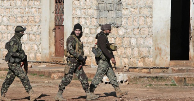 Ilımlı Muhalif Gruplar İdlib'in Güneyinde Operasyon Başlattı