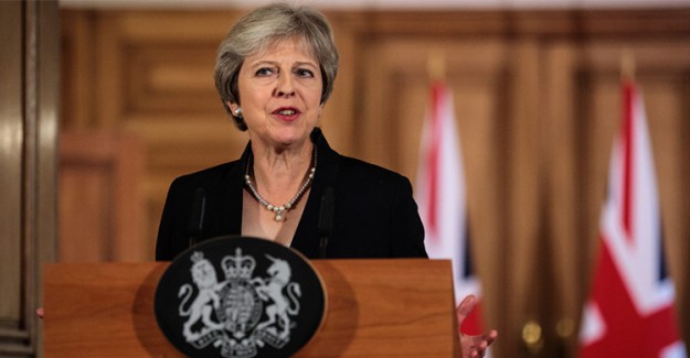 İngiltere Başbakanı May'in Brexit Önerisi Parlamentoda Onaylandı