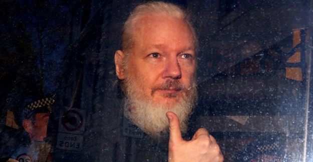 İngiltere İşçi Partisi lideri Corbyn: Assange ABD'ye İade Edilmemeli