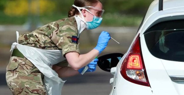 İngiltere'de Orduya Coronavirüs İçin Sinek İlacı Dağıtıldı