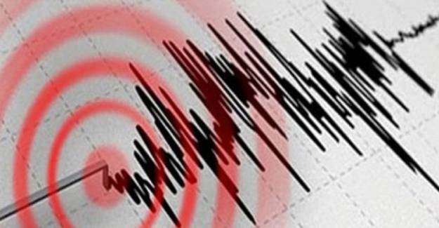 İran'da 5.6 Büyüklüğünde Deprem