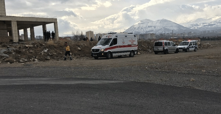 İran'da Yangın: 5 Ölü, 66 Yaralı