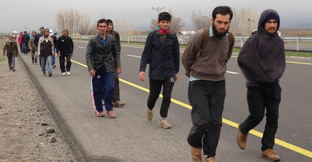 İran'dan Türkiye'ye Gelen Afgan Göçmenler Sınır Dışı Edilecek