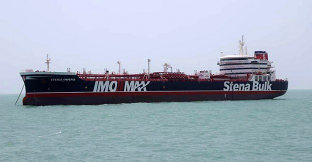 İran'dan Yola Çıkan İngiliz tankeri Dubai'ye Demir Attı