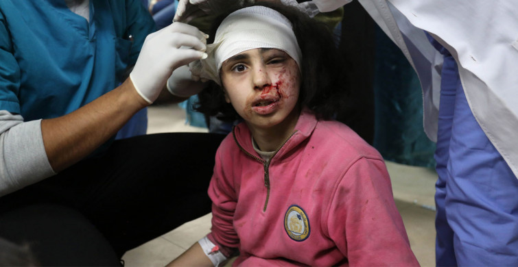 İsrail, 6 ay sonra Gazze’ye insani yardım geçişine izin verdi!