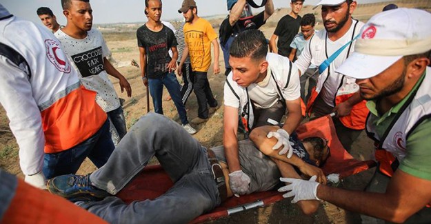 İsrail Askerleri Gazze Sınırında 11 Filistinli Sivili Yaraladı