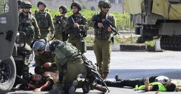 İsrail Batı Şeria'da 2 Filistinli'yi Vurdu