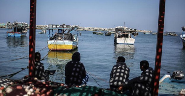 İsrail Deniz Kuvvetleri Gazzeli Balıkçıları Tutuklamaya Devam Ediyor