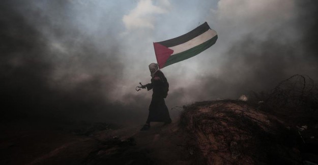 İsrail Gazze Sınırında Saldırı Düzenledi; 130 Filistinli Vatandaş Yaralı