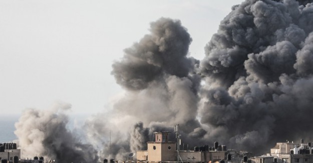 İsrail Gazze'ye Savaş Uçaklarıyla Saldırdı