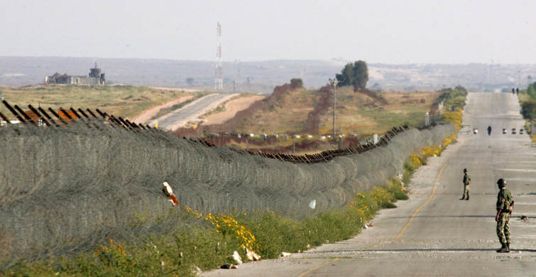 İsrail ordusu, Gazze-Mısır sınırındaki Philadelphia Koridoru’nu ele geçirdi