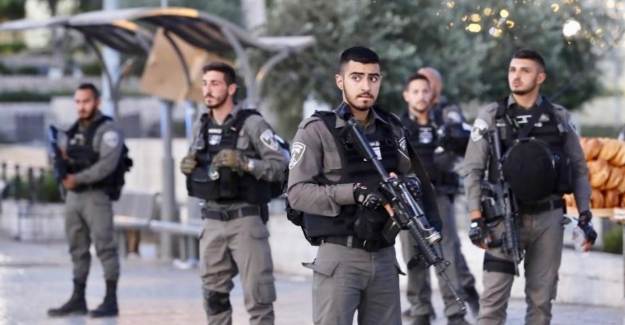 İsrail Polisi Kudüs'te 21 Filistinliyi Gözaltına Aldı