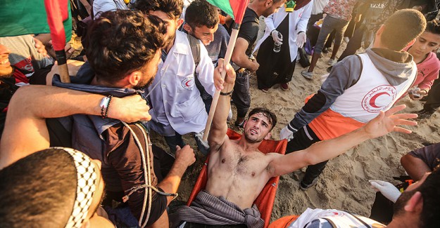 İsrail Sembol Fotoğraftaki Genci Hedef Aldı!