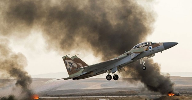 İsrail'in Saldırılarının Ardından İran'dan Esad'a Tepki Geldi
