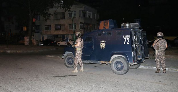 İstanbul Ataşehir'de 50 Adrese Narkotik Operasyonu 