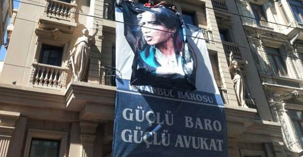 İstanbul Barosu'na Cumhuriyet Başsavcılığı'ndan Pankart Soruşturması
