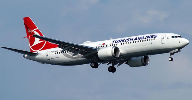 İstanbul Havalimanı'nda İlk Uçak Havalandı