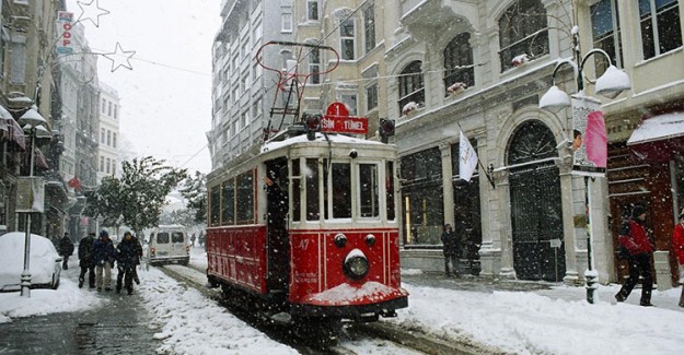 İstanbul İçin Kar Alarmı! Kar Yağışı Ne Zaman Başlıyor?
