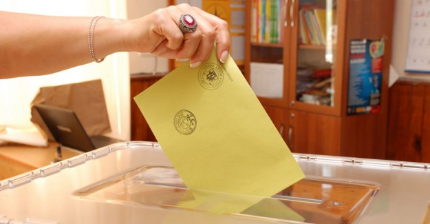 İstanbul Seçmeninin Yüzde 70'i Seçimin Tekrarlanmasını İstemiyor