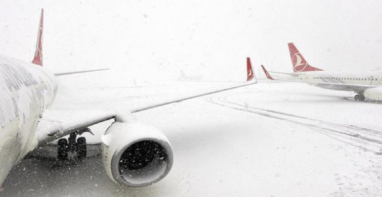 İstanbul'a uçak seferleri ertelendi mi? 10 Mart 2022 Sabiha Gökçen ve İstanbul Havalimanı uçuş iptali sorgulama
