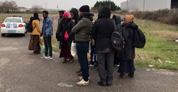 İstanbul'da 5 Bin 949 Düzensiz Göçmen Sınır Dışı Edildi